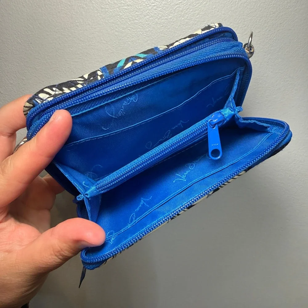 Vera Bradley Blue Bayou All In One Crossbody Wallet Floral Quilted